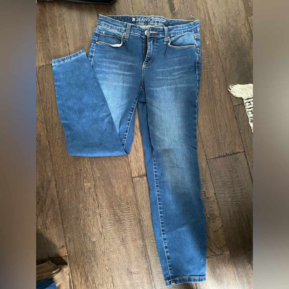 RJEANS skinny light wash denim